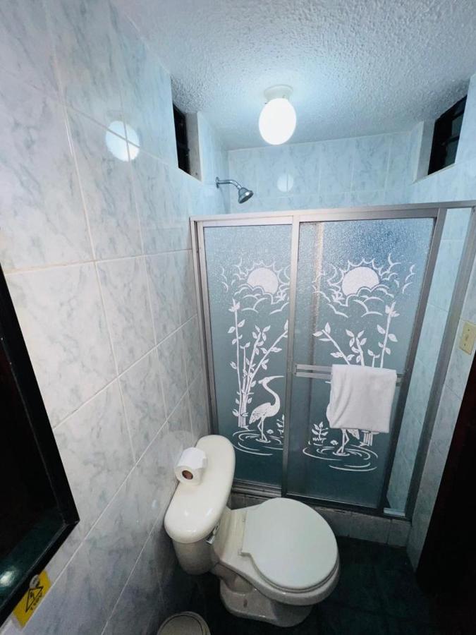 Hotel Estrellita Inn Alameda Quito Bagian luar foto