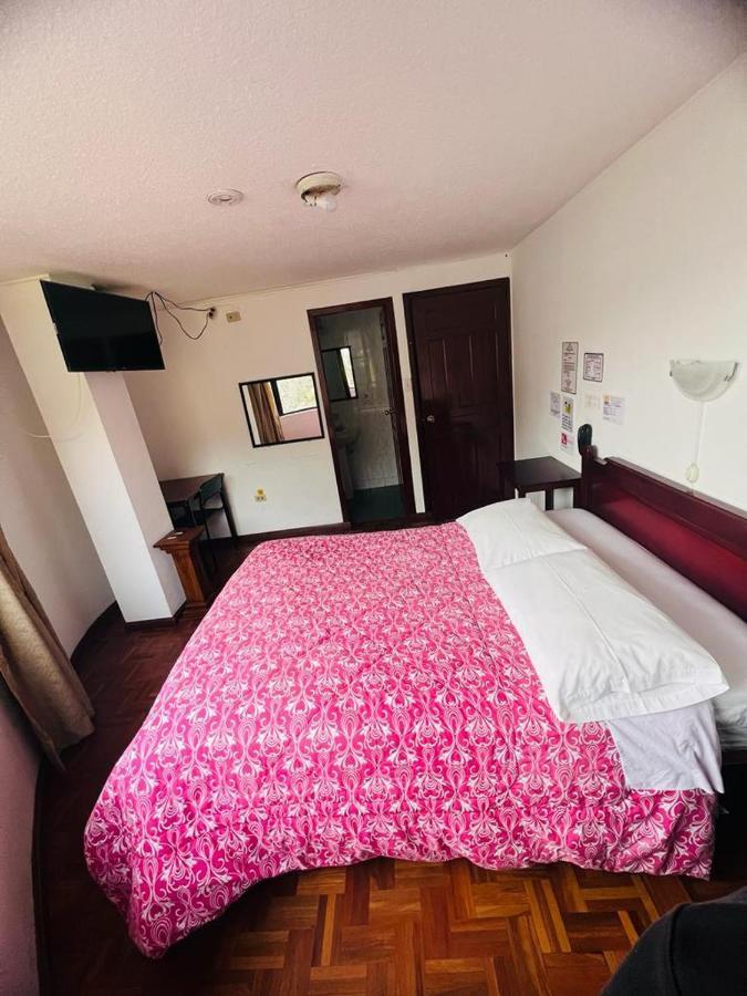 Hotel Estrellita Inn Alameda Quito Bagian luar foto