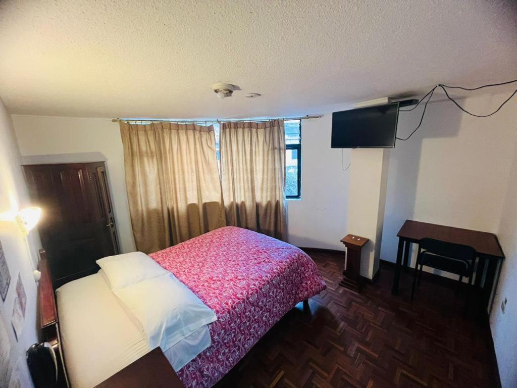 Hotel Estrellita Inn Alameda Quito Bagian luar foto